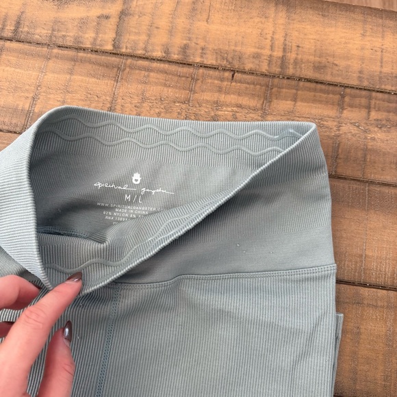 Spiritual Gangster Gray Leggings - Picture 6 of 7